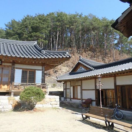 Ongye Jongtaek Hotell Andong Exteriör bild