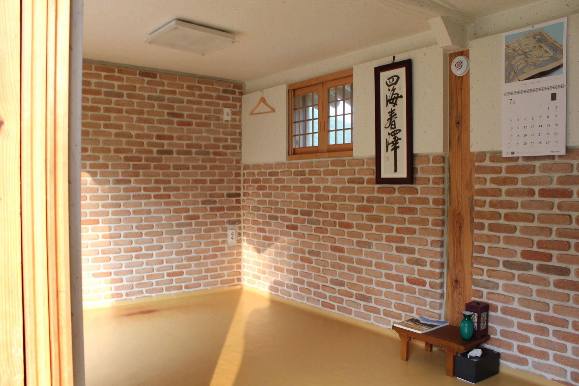 Ongye Jongtaek Hotell Andong Exteriör bild