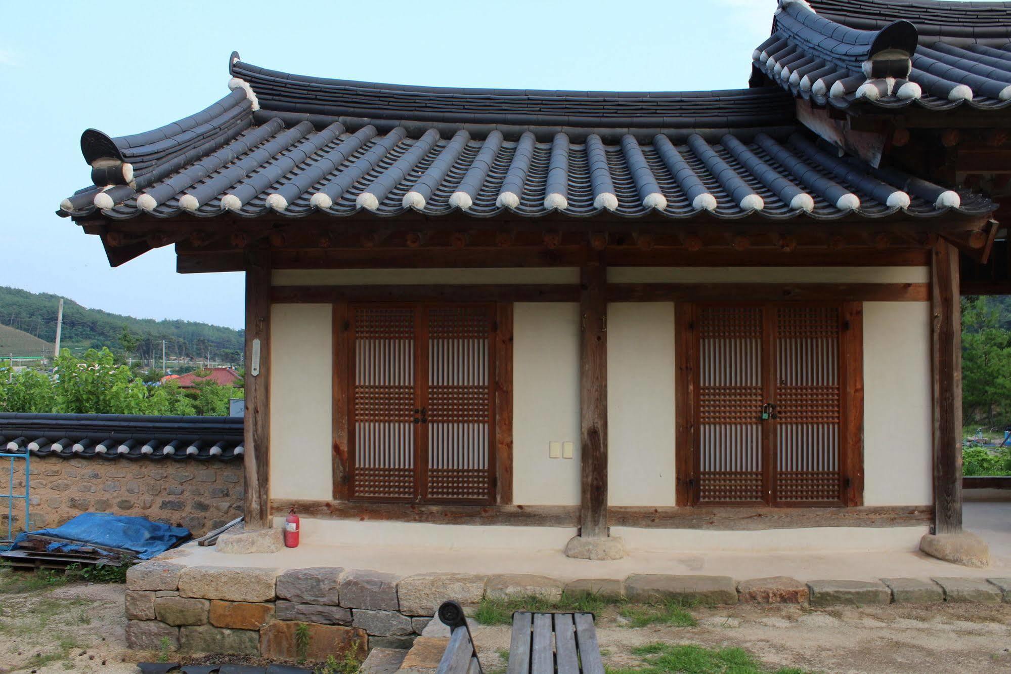 Ongye Jongtaek Hotell Andong Exteriör bild