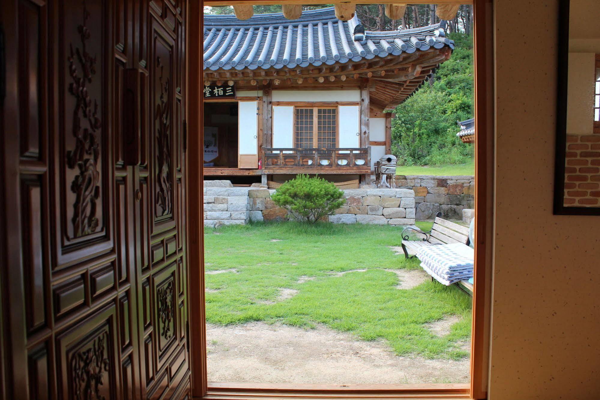 Ongye Jongtaek Hotell Andong Exteriör bild